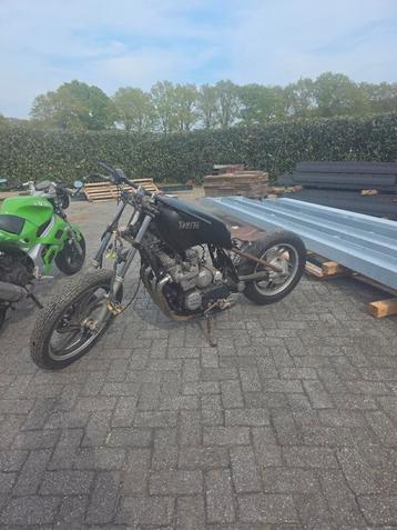 Tekoop yamaha bobber  xj750 uit 1982 beschikbaar voor biedingen