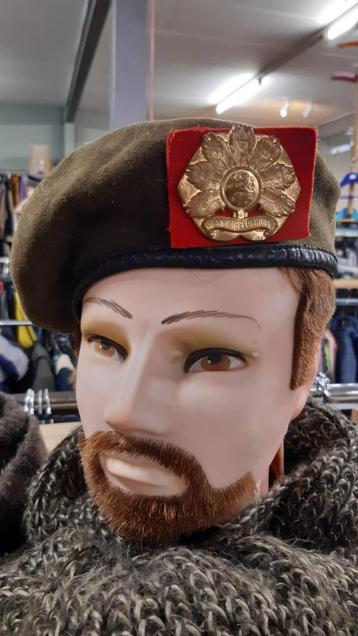 Militaire Baret met embleem Oranje Gelderland | WD-019 beschikbaar voor biedingen