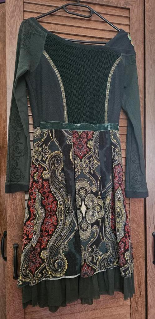 Mooie jurk - Maat M - Groen Paisley, Kleding | Dames, Jurken, Gedragen, Maat 38/40 (M), Groen, Knielengte, Ophalen of Verzenden
