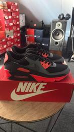 Nike Air Max 90 Kiss My Airs EU42,5, Ophalen of Verzenden, Zo goed als nieuw, Overige kleuren