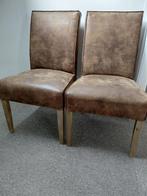 Te koop 2 eetkamerstoelen, Ophalen, Zo goed als nieuw, Bruin, Twee