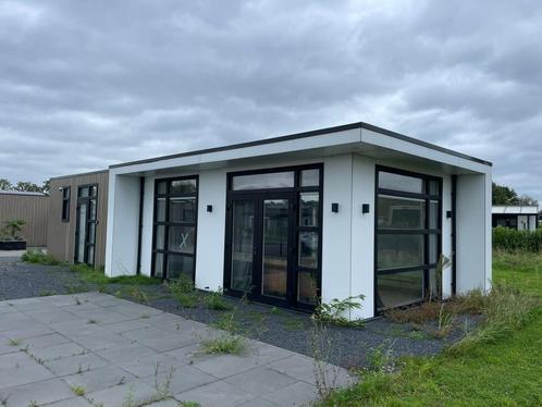 Chalet Cube 65 m2 met kavel 253 m2 Park Brabantse Weelde, Caravans en Kamperen, Stacaravans, tot en met 4, Verzenden
