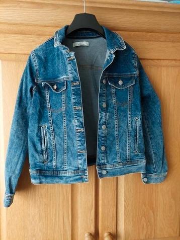 Spijkerjasje, maatL, Jaqueline de Jong beschikbaar voor biedingen