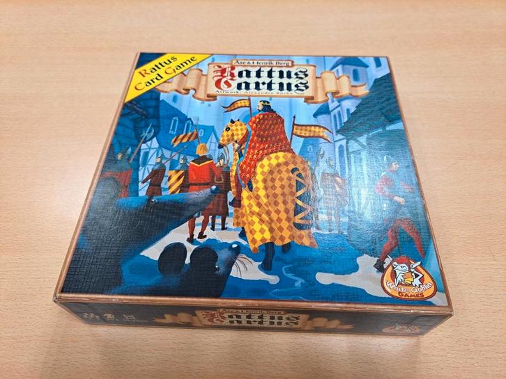 Rattus  Cartus -> kaartspel als nieuw !, Hobby en Vrije tijd, Gezelschapsspellen | Kaartspellen, Zo goed als nieuw, Een of twee spelers