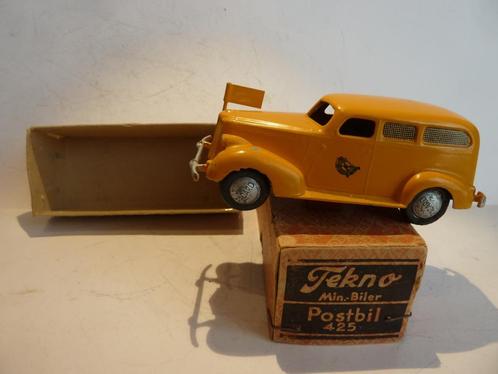 TEKNO: 425 ""POSTBIL"" : PACKARD 120 DELIVERY MAIL + DOOSJE, Hobby en Vrije tijd, Modelauto's | 1:43, Gebruikt, Auto, Overige merken