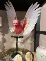 Mooie roze kaketoe met open vleugels vaste prijs, Ophalen of Verzenden, Zo goed als nieuw, Vogel, Beeldje of Figuurtje