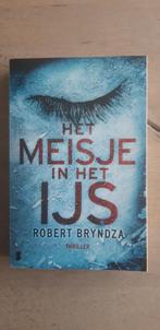 Thrillers - Robert Bryndza en M.J. Arlidge, Boeken, Thrillers, Ophalen of Verzenden, Zo goed als nieuw, Nederland