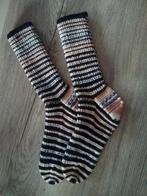 Mooie nieuwe handgebreide warme dikke sokken maat 38/40, Kleding | Dames, Sokken en Kousen, Ophalen of Verzenden, Nieuw, Maat 39 t/m 42