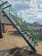 Stalen trap blauw/groen. Hoog 3.5mtr. Nob089, Ophalen, Zo goed als nieuw, 2 tot 4 meter