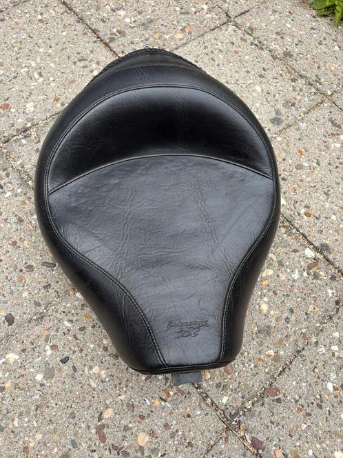 Mustang wide zadel Sportster, Motoren, Onderdelen | Harley-Davidson, Ophalen of Verzenden