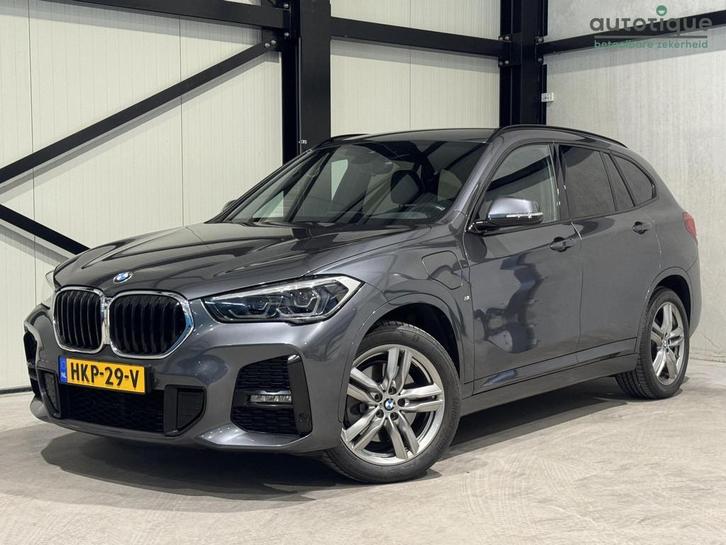 BMW X1 xDrive25e M-Sport Aut. | leder | navi | led | shadow, Auto's, BMW, Bedrijf, Te koop, X1, 4x4, ABS, Achteruitrijcamera, Adaptieve lichten