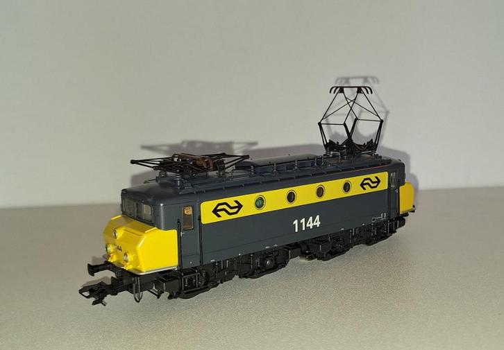 Marklin HO 37241 - Digitale E-loc 1100 van de NS in ovp, Hobby en Vrije tijd, Modeltreinen | H0, Zo goed als nieuw, Locomotief