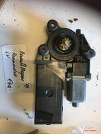 Renault megane 1.5 dci 2009  raammotor linksvoor, Gebruikt, -, -, Ophalen of Verzenden