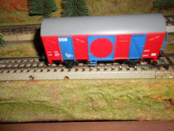 Märklin 4403 Deense goederen wagon in opvallende kleuren beschikbaar voor biedingen