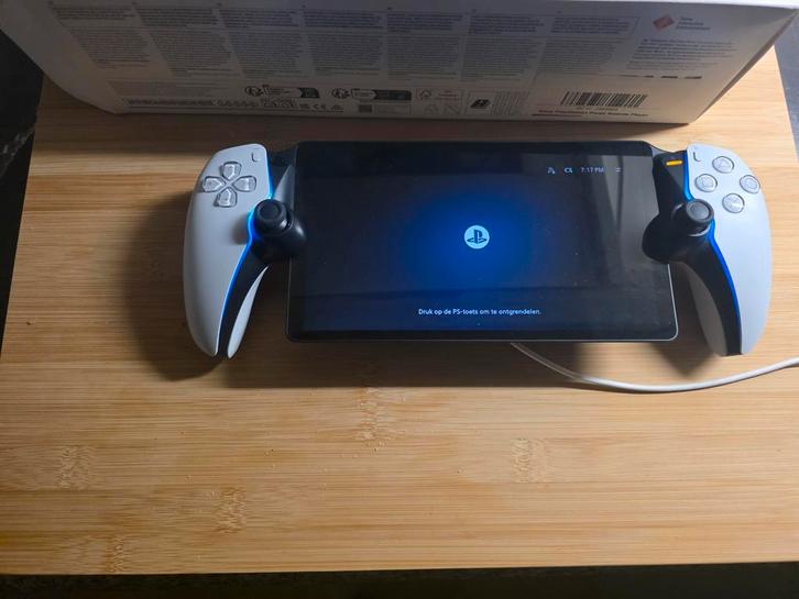 PlayStation Portal Remote Player, Spelcomputers en Games, Spelcomputers | Sony PSP, Zo goed als nieuw, Wit, Ophalen of Verzenden