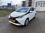 Toyota Aygo 1.0 VVT-i x-wave, Auto's, Toyota, Voorwielaandrijving, Gebruikt, Euro 6, Start-stop-systeem