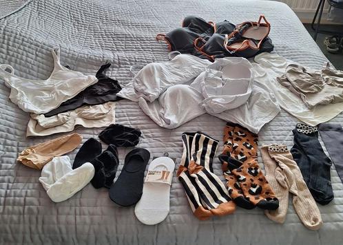 Sokken  - Footies - voorgevormde bh hemdjes en meer..., Kleding | Dames, Sokken en Kousen, Zo goed als nieuw, Ophalen of Verzenden