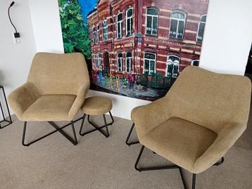 Zo goed als nieuwe relaxstoel met voetenbankjes licht mos gr beschikbaar voor biedingen