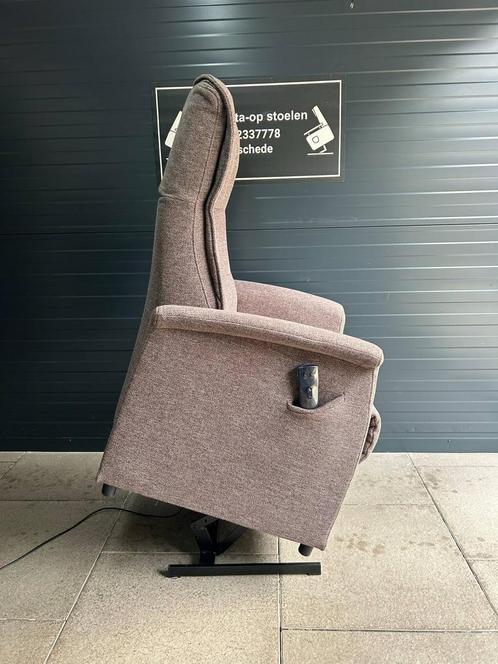 Sta op stoel merk cair, Huis en Inrichting, Fauteuils, Zo goed als nieuw, Stof, 50 tot 75 cm, Minder dan 75 cm, Ophalen