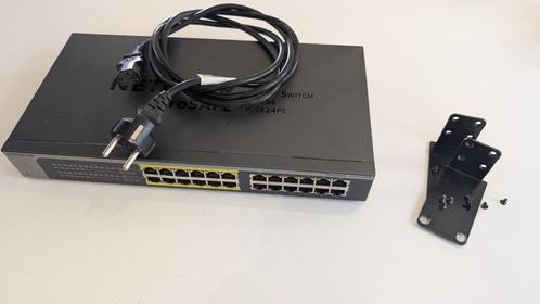 Netgear Gigabit JGS524PE managed switch 24 poorten, 12x PoE, Computers en Software, Netwerk switches, Zo goed als nieuw, Ophalen of Verzenden