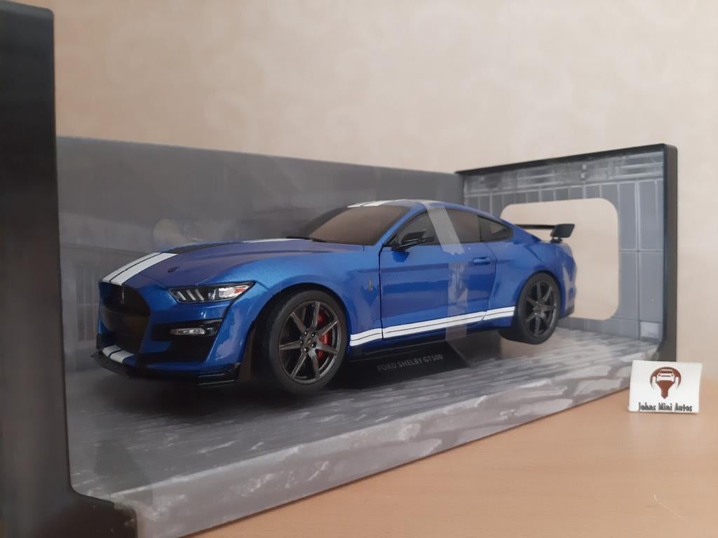 Ford Mustang (Shelby) GT500 Blue/White Stripes Solido 1:18, Hobby en Vrije tijd, Modelauto's | 1:18, Solido, Auto, Solido, Nieuw