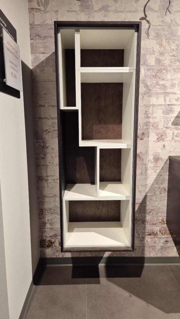 Kvik- Legno wandkast - 60% korting, Huis en Inrichting, Kasten | Wandmeubels, Nieuw, 100 tot 150 cm, Minder dan 150 cm, 25 tot 50 cm