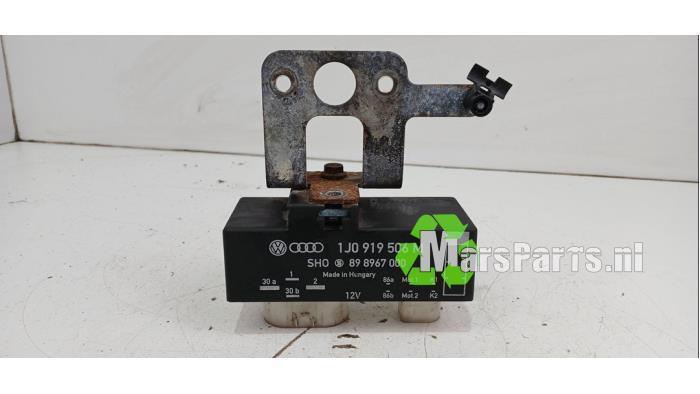 Koelvinweerstand van een Volkswagen Polo, Auto-onderdelen, Airco en Verwarming, Volkswagen, Gebruikt, 3 maanden garantie, Ophalen of Verzenden