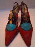 Vintage Hakken Dames Schoenen 60/70 - Maat 4, Ophalen of Verzenden, Gedragen, Rood, Schoenen met hoge hakken