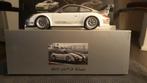 Dealer Minichamps 1/18 Porsche 911 GT3 Cup Performance, Hobby en Vrije tijd, Modelauto's | 1:18, Ophalen of Verzenden, Zo goed als nieuw