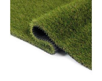 3.00x3.80 kunstgras. Zeer nieuw! beschikbaar voor biedingen