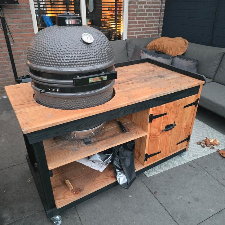 Kamado BBQ - Grill Guru Large, Tuin en Terras, Houtskoolbarbecues, Gebruikt, Ophalen of Verzenden
