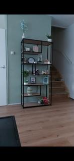 Stijlvolle open vakkenkast, Ophalen of Verzenden, Zo goed als nieuw, 25 tot 50 cm