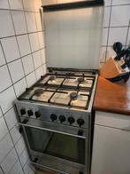 available 17 August, Witgoed en Apparatuur, Fornuizen, Ophalen, 4 kookzones, Zo goed als nieuw, Gas