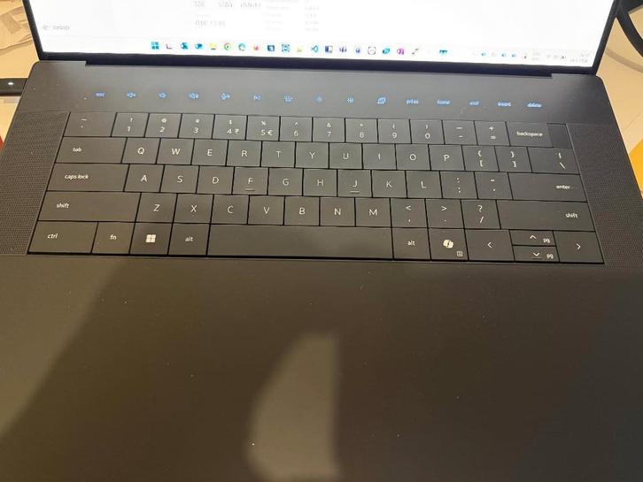 Dell XPS 16 9640 (4K OLED/I7/32GB/1TB), Computers en Software, Windows Laptops, Zo goed als nieuw, 16 inch, SSD, 2 tot 3 Ghz, 32 GB