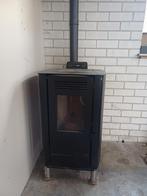 Pelletkachel - Efficiënte Verwarming, Huis en Inrichting, Kachels, Gebruikt, Ophalen of Verzenden, Pelletkachel, Vrijstaand
