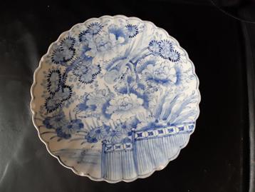 groot antiek Chinees bord blauw wit  beschikbaar voor biedingen