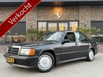 Mercedes-Benz 190 2.3-16V / 5 Speed Dogleg / 185 PK / Bj 198, Achterwielaandrijving, Leder en Stof, 2299 cc, Mercedes-Benz