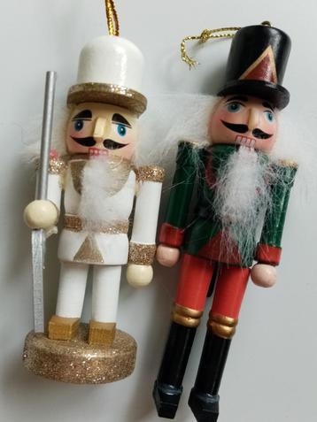 2 leuke notenkrakers voor in de kerstboom  beschikbaar voor biedingen
