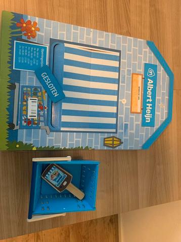 Albert Heijn mini’s, met winkeltje, mandje, geld en pasjes beschikbaar voor biedingen