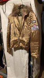 Gouden winterjas met nepbontkraag carnaval Mill, Ophalen of Verzenden, Gedragen, Maat 52/54 (L)