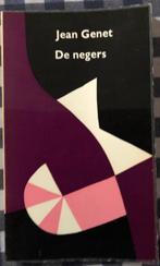 Jean Genet - De Negers, Boeken, Ophalen of Verzenden, Gelezen, Nederland