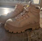 Buffalo Aspha MID. Maat 40. 2x gedragen, Kleding | Dames, Schoenen, Beige, Lage of Enkellaarzen, Nieuw, Ophalen of Verzenden
