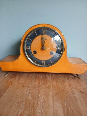 Vintage Juba Tafelklok - Opwindbaar beschikbaar voor biedingen