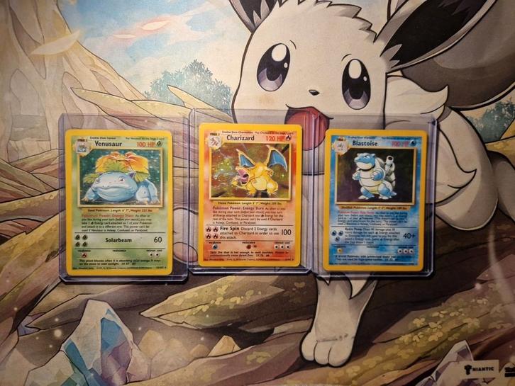Engels Charizard , Blastoise , Venusaur Holo Base Set 1999, Hobby en Vrije tijd, Verzamelkaartspellen | Pokémon, Zo goed als nieuw
