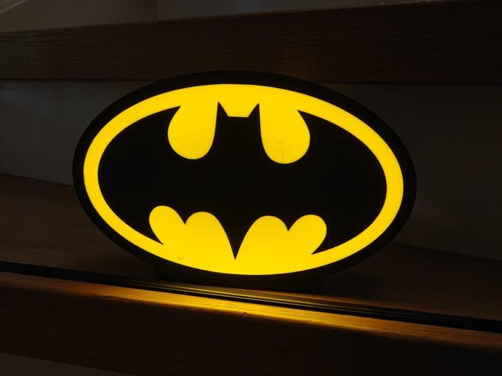 Batman lamp inclusief dimbare LED-strip, Verzamelen, Merken en Reclamevoorwerpen, Nieuw, Lichtbak of (neon) lamp, Ophalen of Verzenden