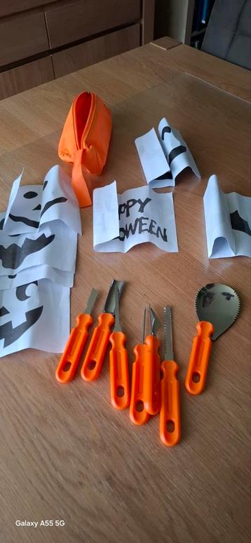 Pompoen Snijset Halloween beschikbaar voor biedingen