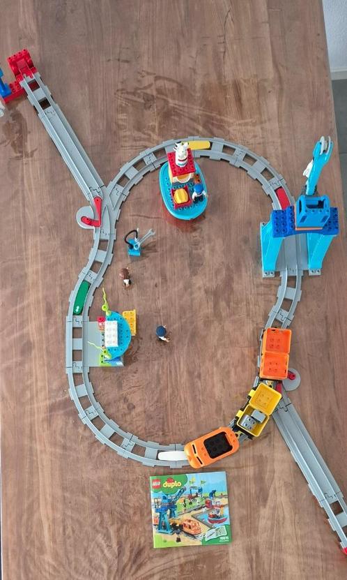 Lego / Duplo 10875. Goederentrein / Haven., Kinderen en Baby's, Speelgoed | Duplo en Lego, Zo goed als nieuw, Duplo, Complete set