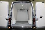Volkswagen Crafter 2.0 TDI 140pk L3 H3 Automaat Koelwagen Vr, Stof, Gebruikt, 4 cilinders, Volkswagen