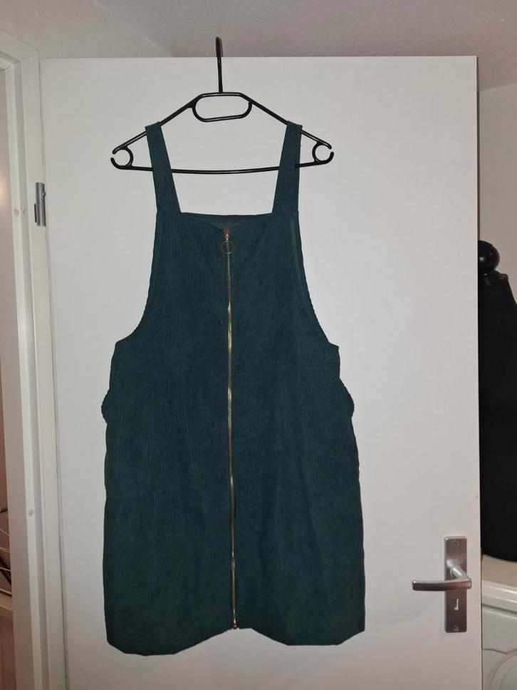 Groene overgooier van ribstof maat XL, Kleding | Dames, Jurken, Zo goed als nieuw, Maat 46/48 (XL) of groter, Groen, Boven de knie