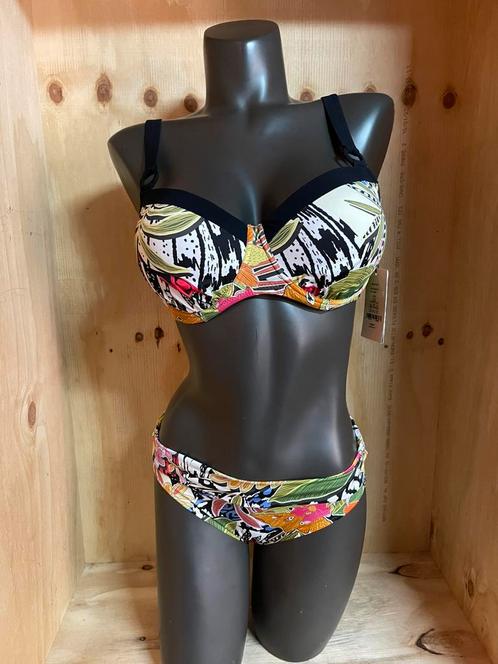 Nuria Ferrer bikini maat 42f model palm Braga, Kleding | Dames, Badmode en Zwemkleding, Nieuw, Bikini, Overige kleuren, Verzenden